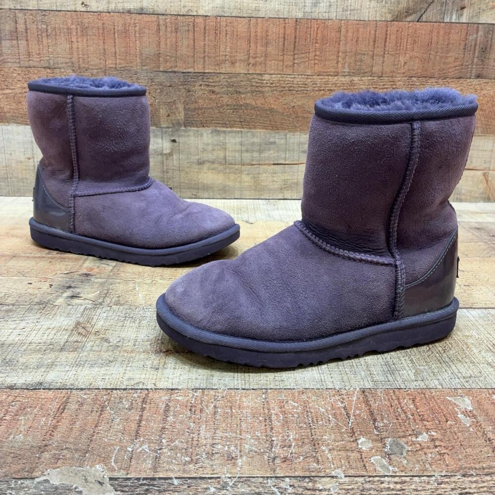 UGG Boots Youth Size 5 37 Purple Suede Shearling Ankle Pull On Winter Snow
